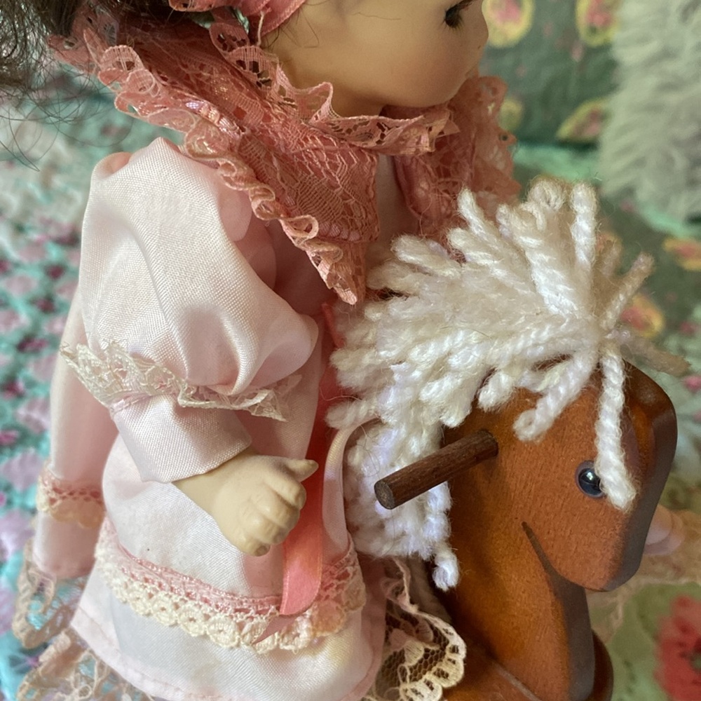 Emerald Doll Collection - Picture 10 of 12